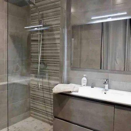 Pontaillac , Royan 100m Plage A Pied Balcon Sud Apartment *